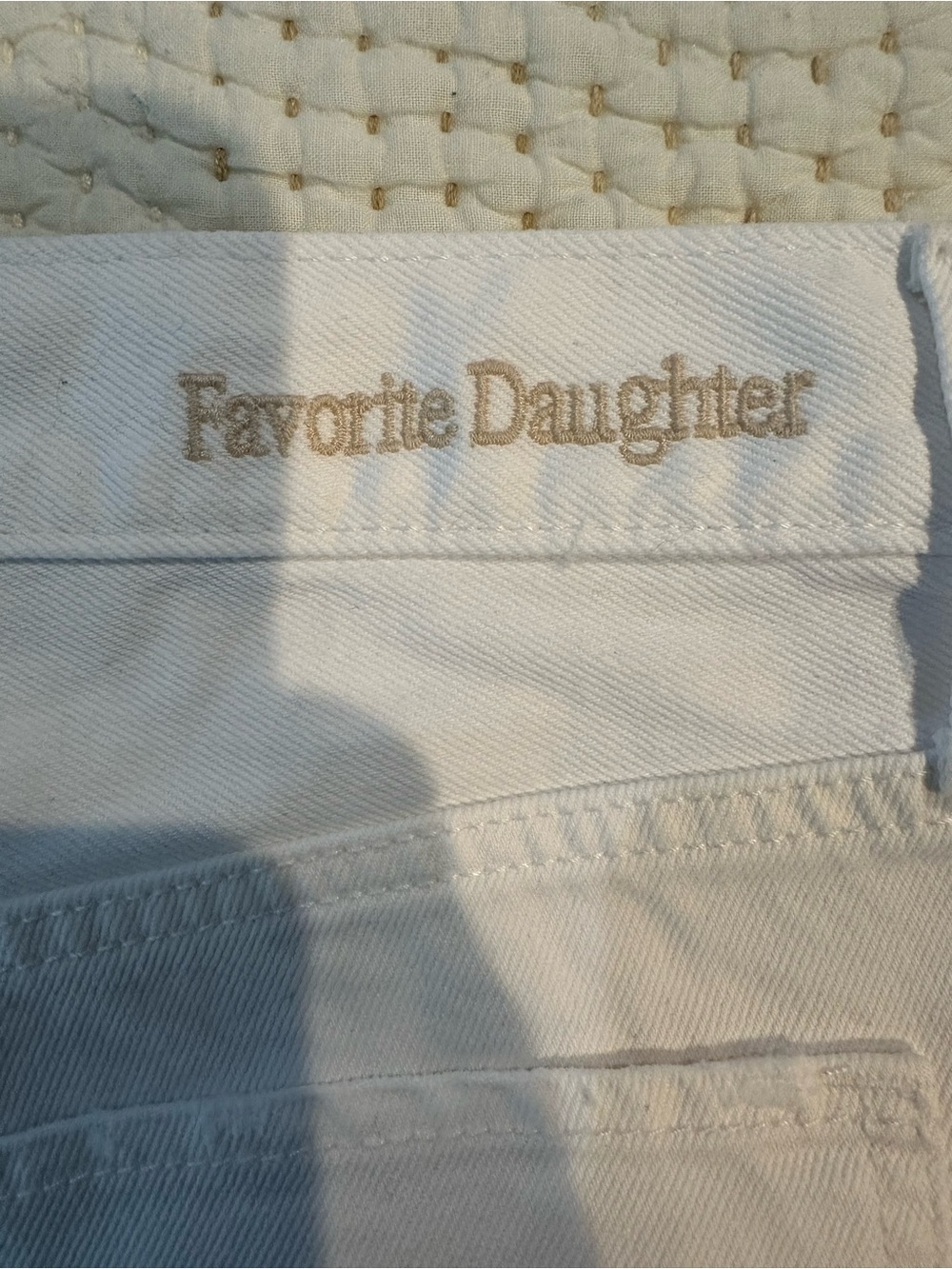 Favorite Daughter the Tommy mid riser
Size 29 - Picture 8 of 10